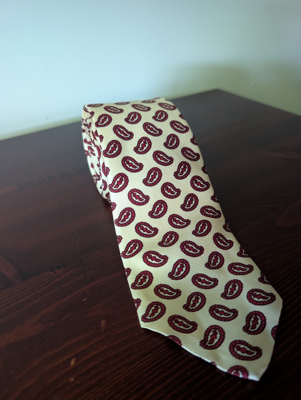 Vintage Brooks Brothers Makers Silk Red Paisley TieSize: OS (One Size)